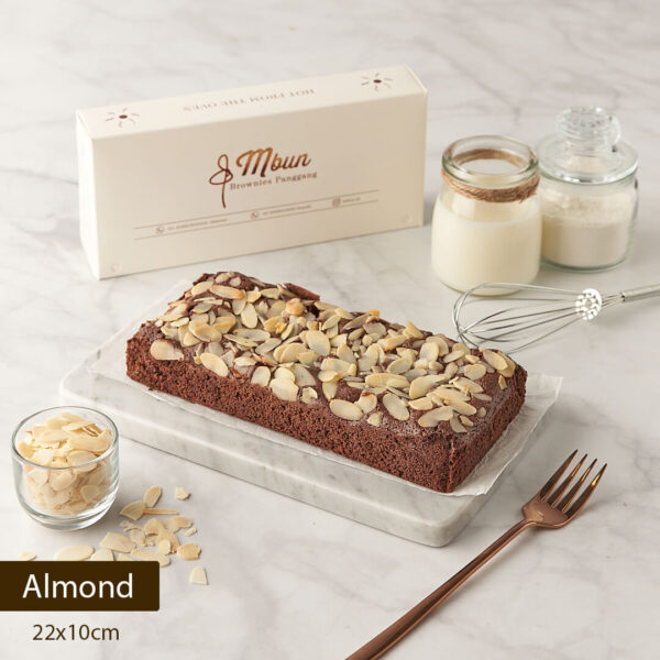 mbun brownies panggang almond 22x10