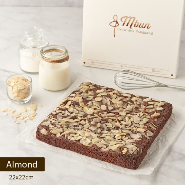 mbun brownies panggang almond 22x22